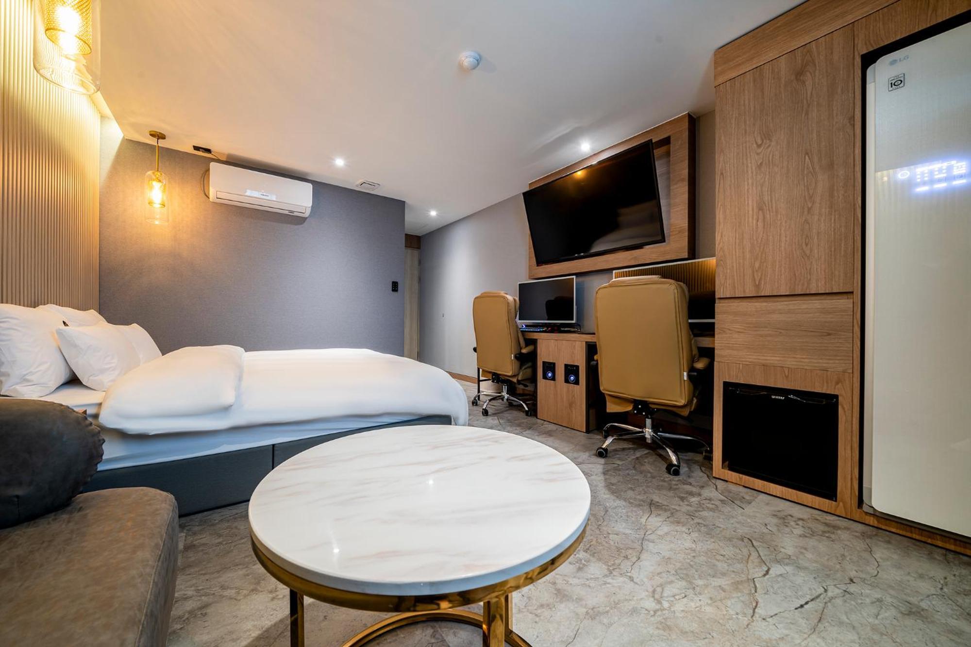 Urban Brown Hotel Chungju City Hall Exteriér fotografie